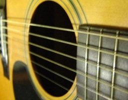 senar gitar